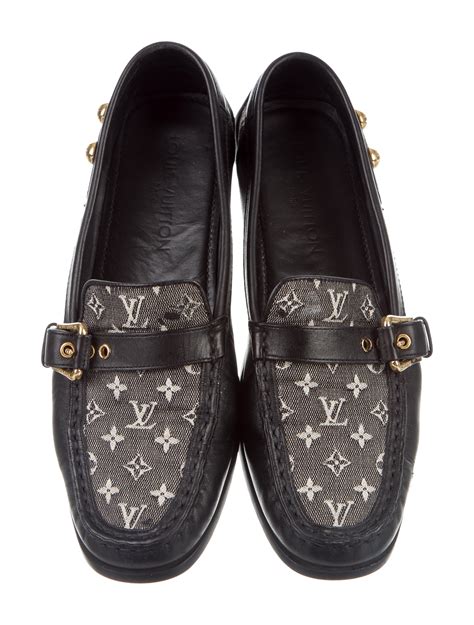 louis vuitton shoes pakistan|Louis Vuitton shoes.